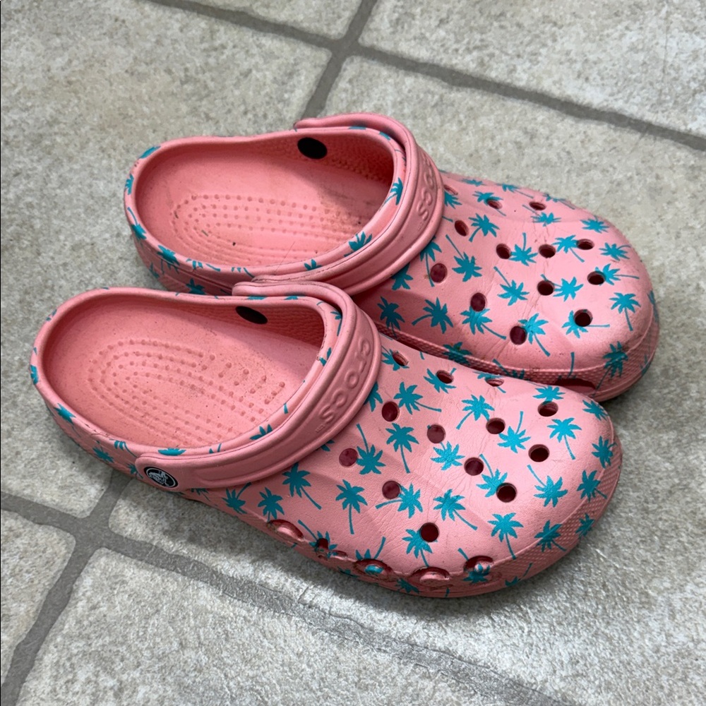 CROCS Pink and Teal Palm Trees